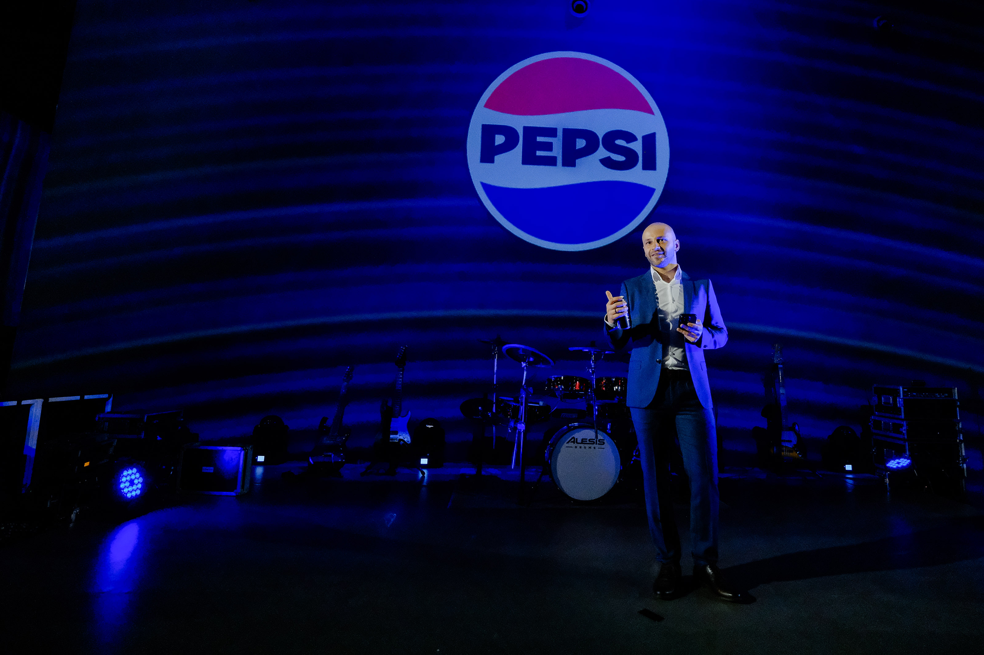 Pepsi se reinventează: Logo și identitate vizuală transformate pentru o nouă eră
